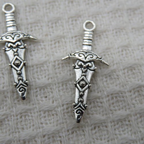 Pendentifs poignard argenté dague viking 28mm - lot de 2