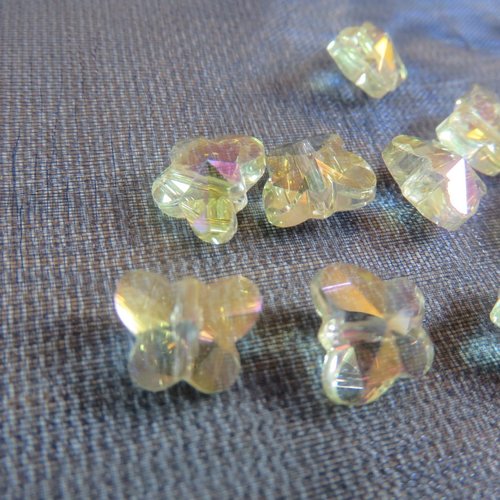 Perles papillon en verre jaune translucide 10mmx8mm - lot de 10