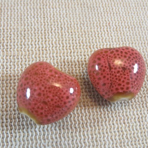 Perles céramique cœur rouge 17mm - lot de 2