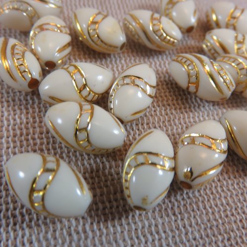 Perles ovale crème doré 13x8mm en acrylique - lot de 15