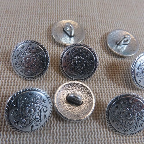 Boutons métal gravé fleur argenté 15mm rond bouton de couture - lot de 8