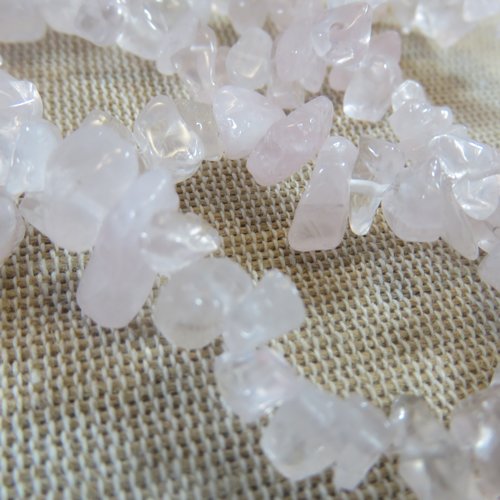 Perles quartz chips rose 5mm à 8mm - lot de 10 pierre de gemme