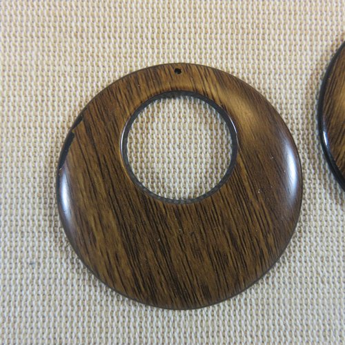 Pendentif effet bois marron 46mm en acrylique
