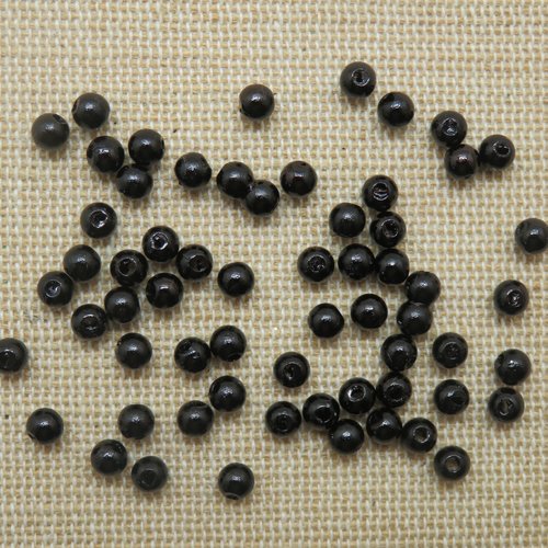 Perles noir 4mm en acrylique - lot de 25