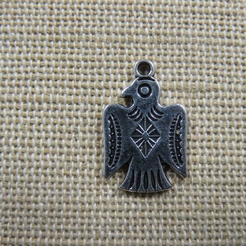 Pendentif aigle incas condor argenté 19mm en métal gravé plume