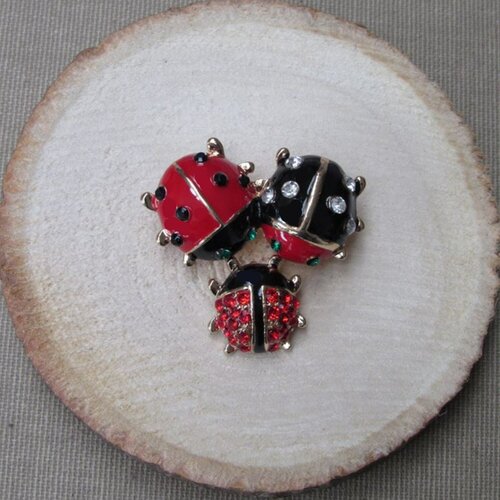 Broche Triple Coccinelles Rouge Et Noir - Acier Doré - Bijouxmodefashion - Neuf
