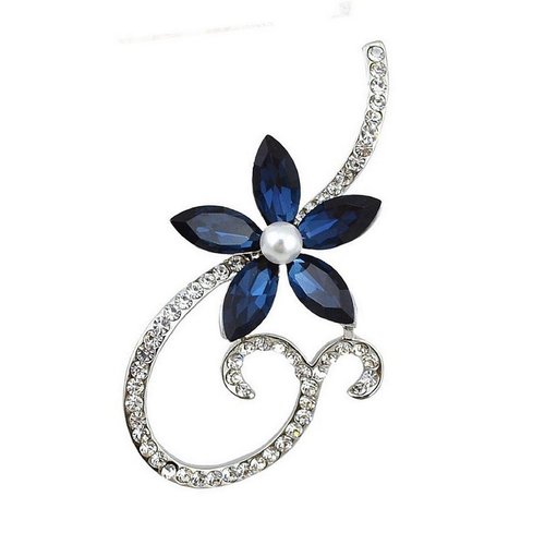 Broche bijou fleur cristal bleu, strass blanc et perle.