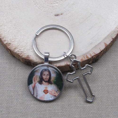 Porte-clés, bijou de sac jésus christ sacré coeur et croix en acier.