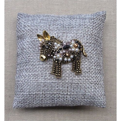 Broche bijou épingle petit cheval ou âne acier couleur bronze et perles.