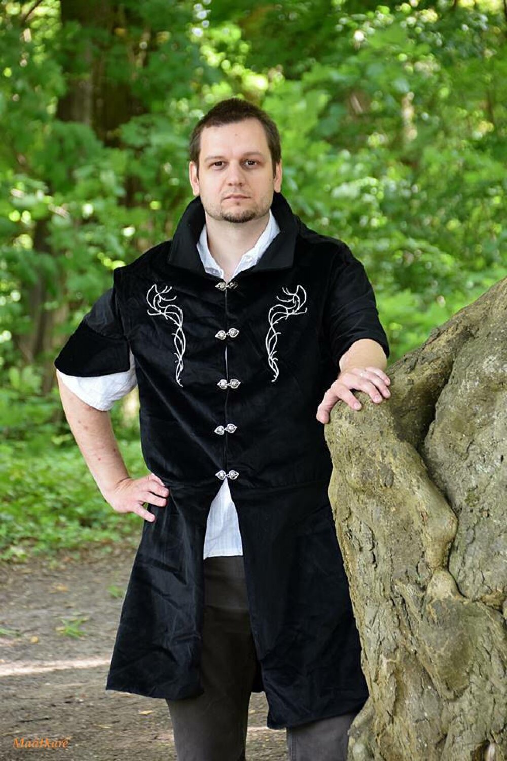Veste Elfique Pour Homme Avec Broderies Convient Pour Archer Un Grand Marche
