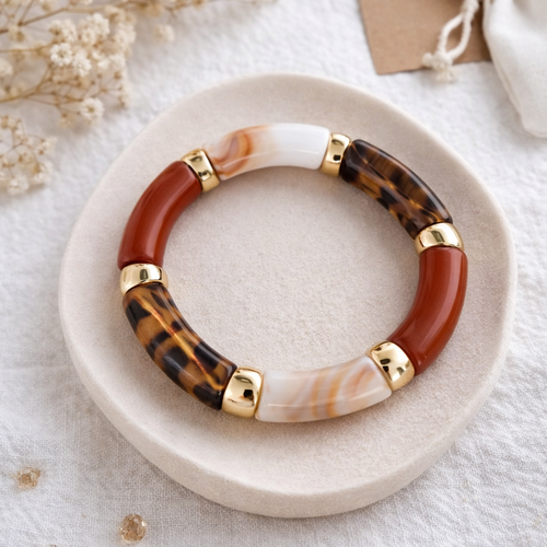 Bracelet élastique style résine – tons ambre, ivoire & écaille – esprit chic et chaleureux