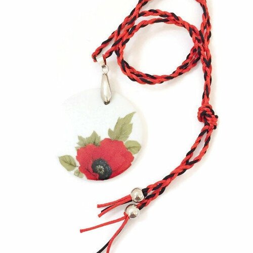 Pendentif en porcelaine le coquelicot