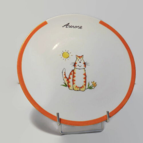 Assiette en porcelaine le petit chat au soleil