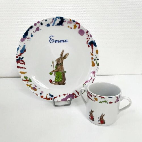 Assiette et mug le lapin peintre personnalisables