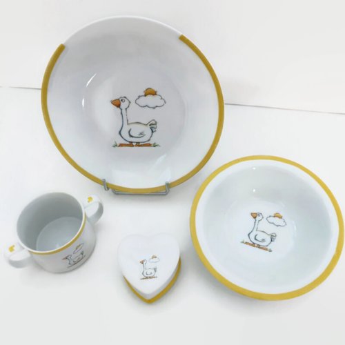 Assiette en porcelaine personnalisable la petite oie blanche