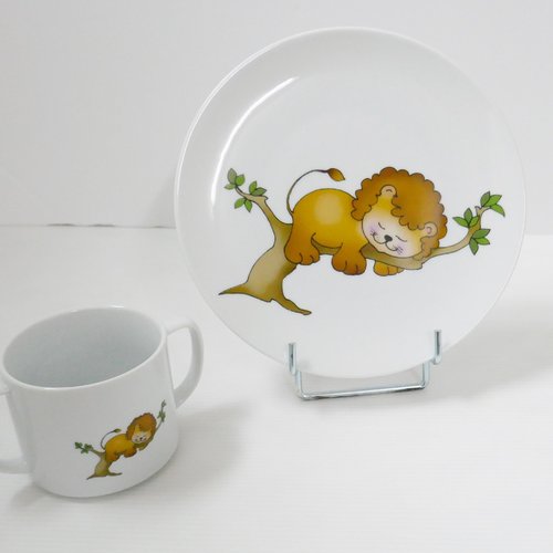 Assiette et mug enfant porcelaine personnalisable le petit lion