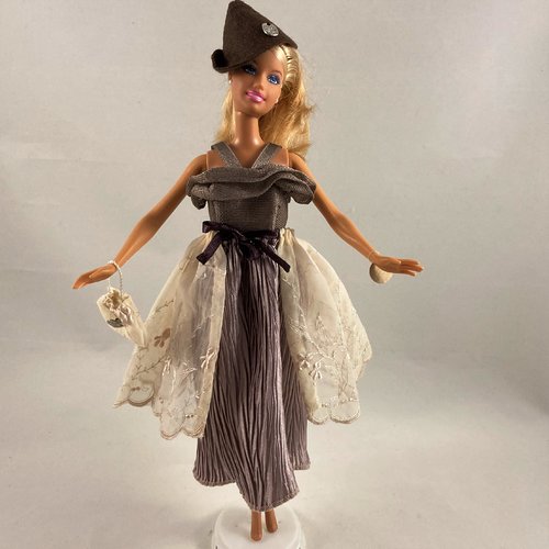 Vêtements pour poupée barbie - "robe de fête "marron glacé""