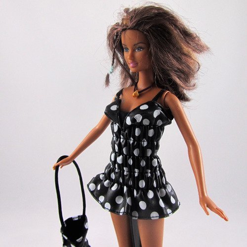 Vêtements pour poupée barbie - "tunique ou robe mini en simili cuir"
