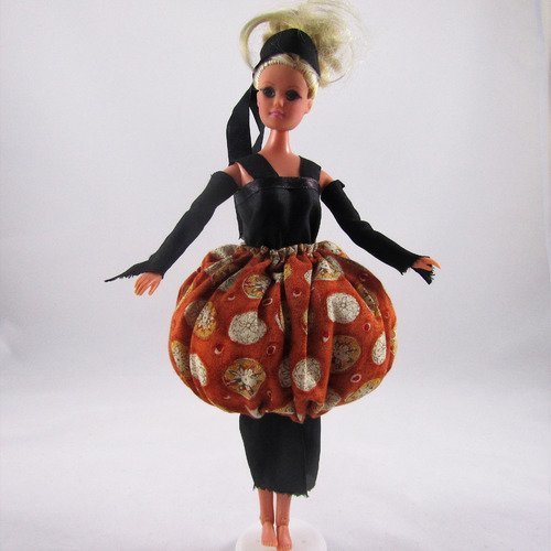 Vêtements pour poupée barbie - "collection halloween - la robe citrouille"