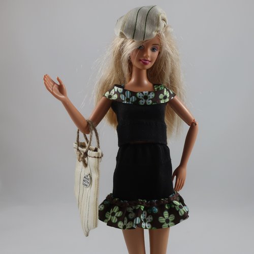 Vêtements pour poupée barbie - ensemble détente marron - Un grand marché