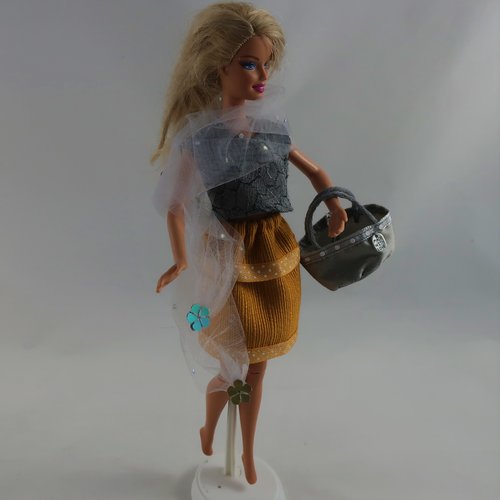 Vêtements pour poupée barbie - "tenue d'été citadine"