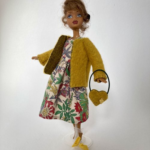 Vêtements pour barbie - "citadine "
