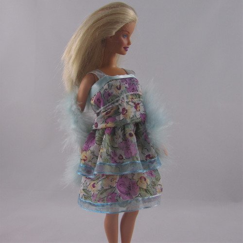 Vêtements pour poupée barbie - "petite robe printanière à volants"