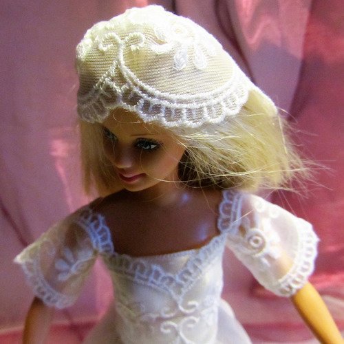 Robe De Mariée Fashion Avenue Pour Poupée Barbie – Réf 56877 – Occasion