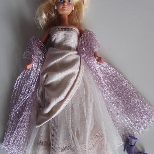 Vêtements pour poupées barbie - une robe de soirée pour barbie 