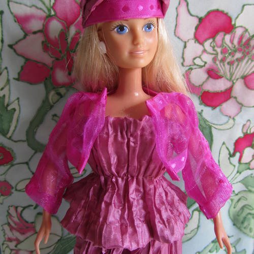 Vêtements pour poupée barbie - la robe "romance rose" 