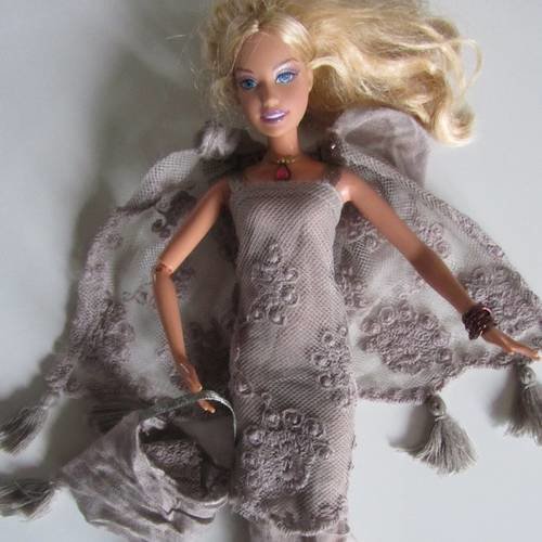 Vêtements pour poupée barbie - l'ensemble "dentelle romantique" 