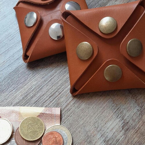 Porte-monnaie à pressions en cuir
