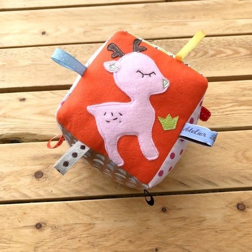 Cube de préhension animaux foret, jouet en tissu, jeux de manipulation