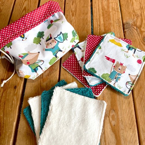 8 lingettes lavables réutilisables , panier lingettes,  8 debarbouillettes et son sac assorti