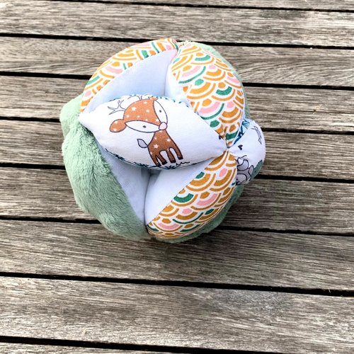 Balle de préhension montessori, foret