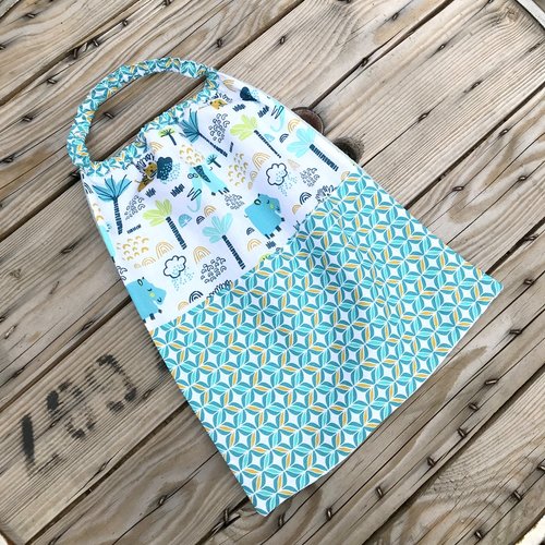 Serviette élastiquée cantine, repas enfant,taille 1 a 5 ans,repas cantine, bavoir enfant,