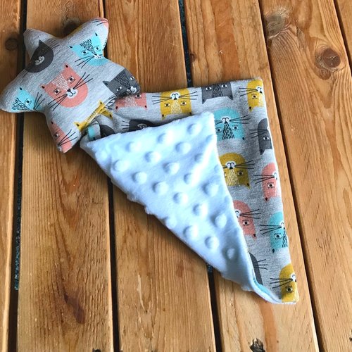 Doudou plat bébé, minkee et jersey, doudou étoile, cadeau  naissance
