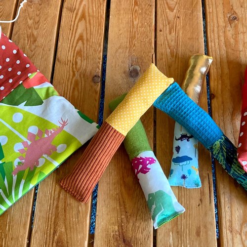 Battons sensoriels , jouet bebe de prehension, eveil bébé, jouet fait main façon montessori, eveil des sens , jeux educatif