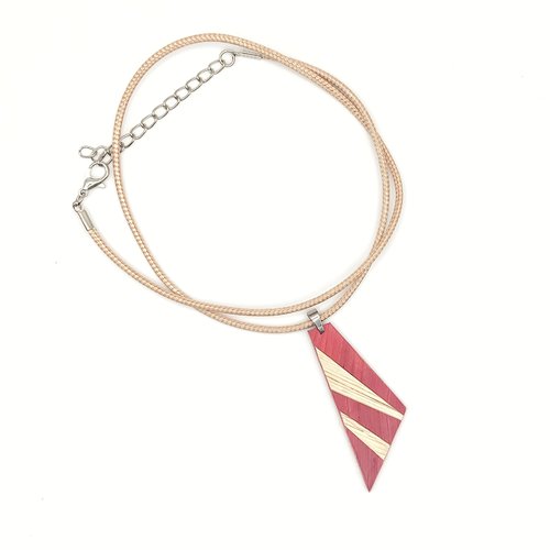 Collier avec pendentif en marqueterie de paille
