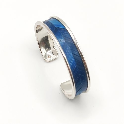 Bracelet en laiton et marqueterie de paille