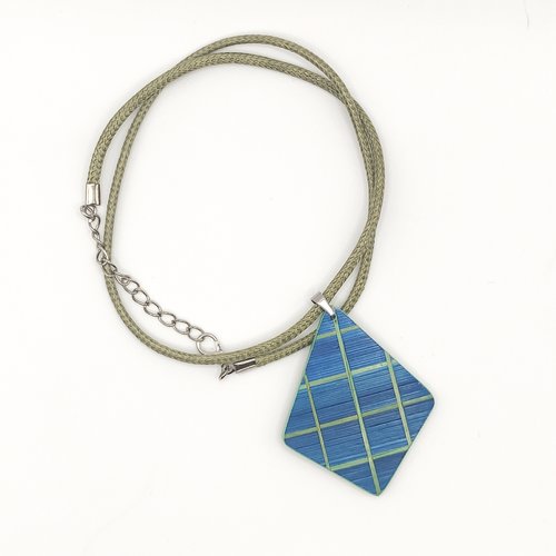 Collier en bois et marqueterie de paille – pièce unique, fait main en france