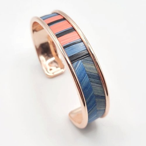 Bracelet en laiton et marqueterie de paille