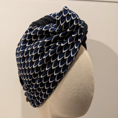 Serviette turban en wax écailles bleu