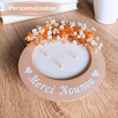 Bougie fleurs séchées personnalisée. idée cadeau maman, marraine, mamie, nounou, maîtresse, tata, tatie.