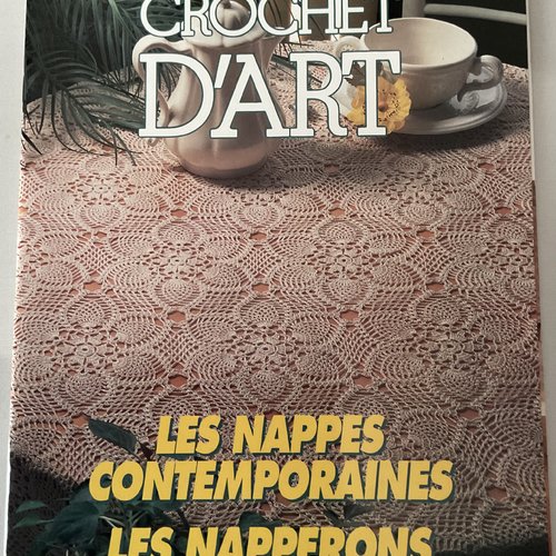 Vintage.magazine crochet d’art en papier.modèles napperons et nappes en dentelles au crochet ,coton blanc