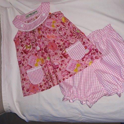 Ensemble bébé robe et bloomer coton oéko-tex et zéphir 3/6 mois rose "bonbon "fait main dans boîte cadeau