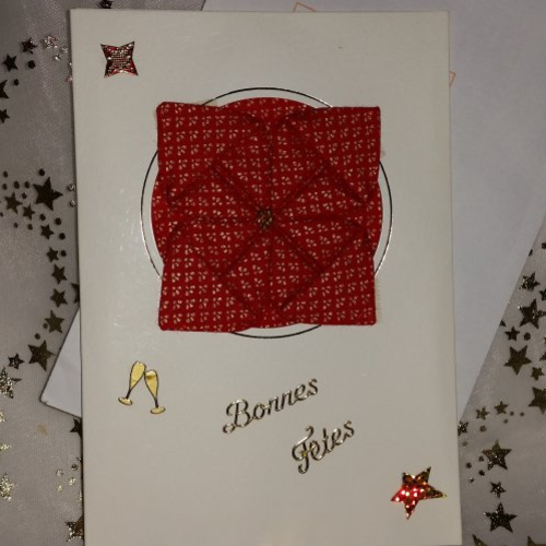Carte de voeux carnet écru  "  origami tissu rouge et or "   et enveloppe fait main