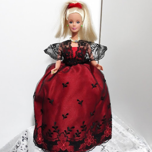 Vêtement de poupée mannequin " robe de soirée " pièce unique fait main