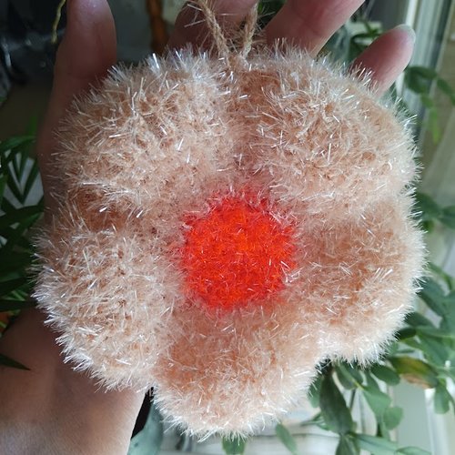 Tawashi fleur de douche ou de vaisselle lavable et durable " caramel/orange fluo " au crochet fait main