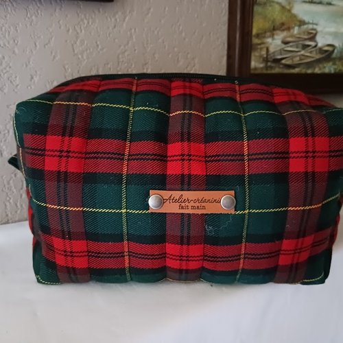 Trousse matelassé en laine et viscose "tartan" 20x14x12 doublé coton vichy vert et blanc fait main
